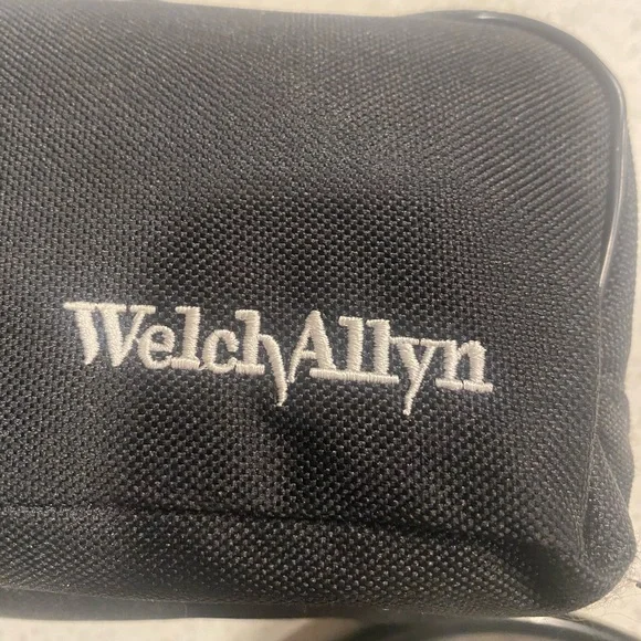 Welch Allyn Blood Pressure Cuff Set w/ Stethoscope & bandage scissors - Picture 2 of 14